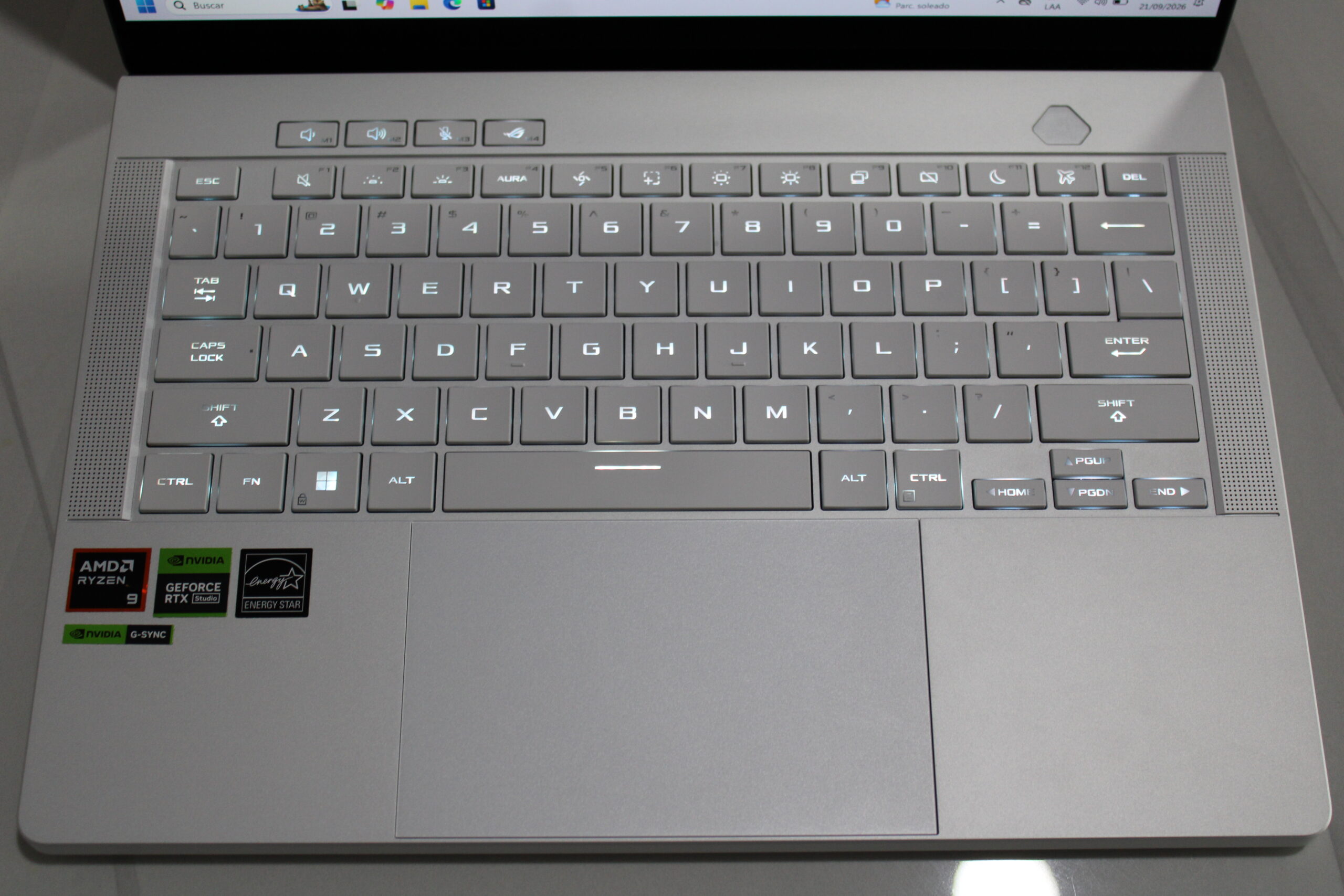 Asus Zephyrus G14 - Imagen 4