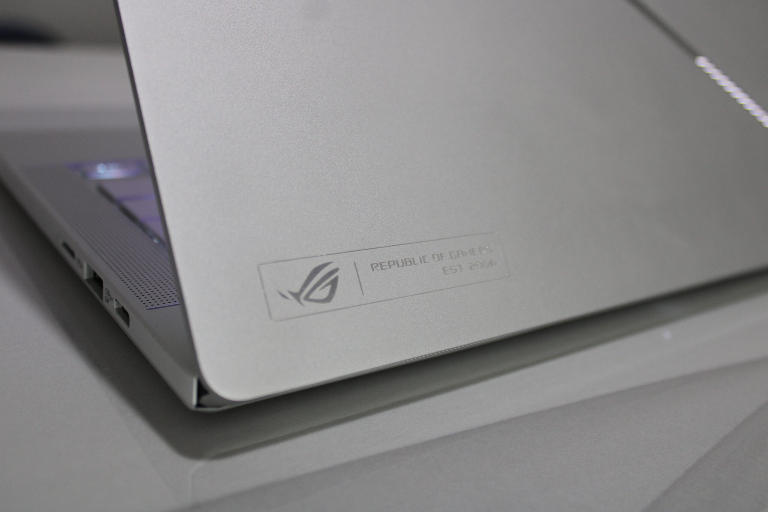 Asus Zephyrus G14